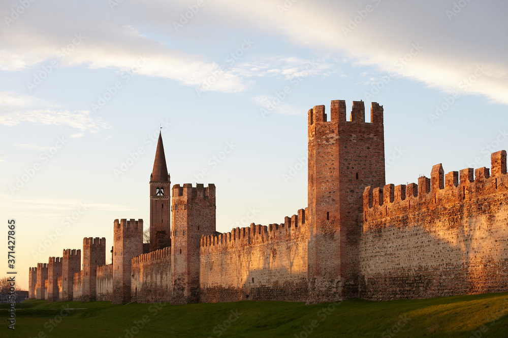 Montagnana city walls