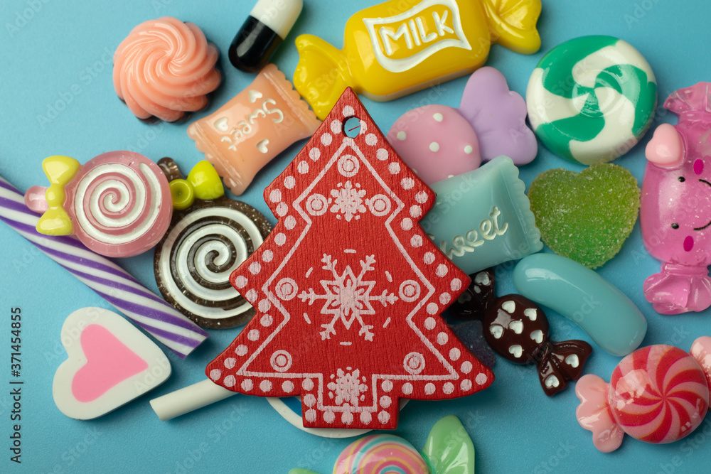 Obraz premium Christmas tree with winter pattern on New Year background