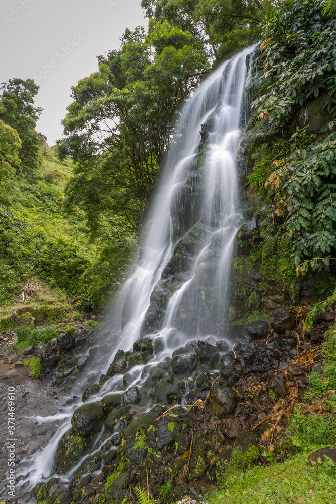 Fototapeta premium Azores Waterfall
