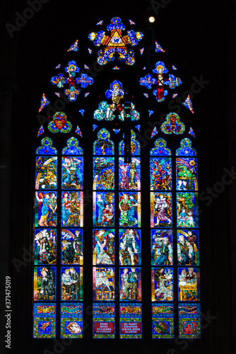 Fenster in Kirche Prag