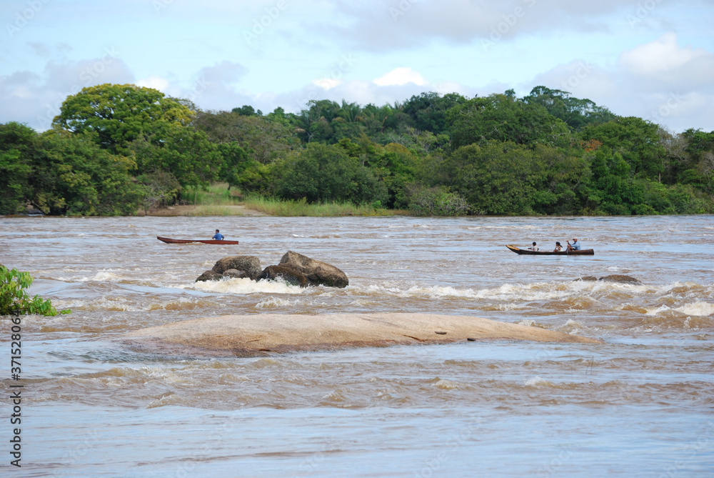 Rio Orinoco, Puerto Ayacucho, Estado Amazonas Sur de Venezuela Rio Orinoco, Puerto Ayacucho, Estado Amazonas Sur de Venezuela