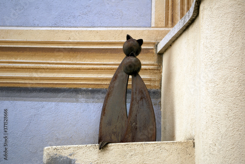 SCULPTURE DE COUPLE FELIN