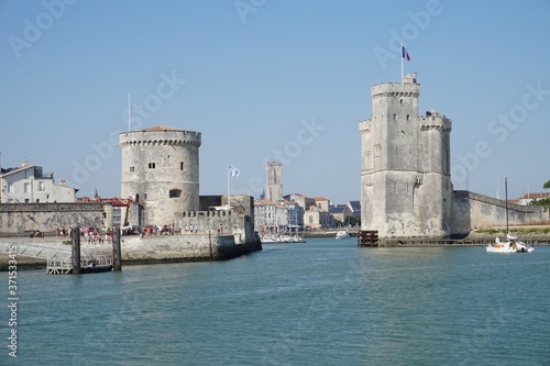 La Rochelle, vue sur les tours du ports, tour des Chaines, tour Saint Nicolas, tour de l'horloge - Charente Maritime - France