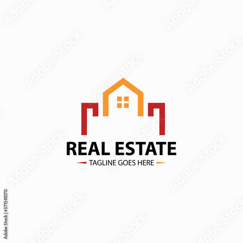 Real estate logo design concept. Vector illustration