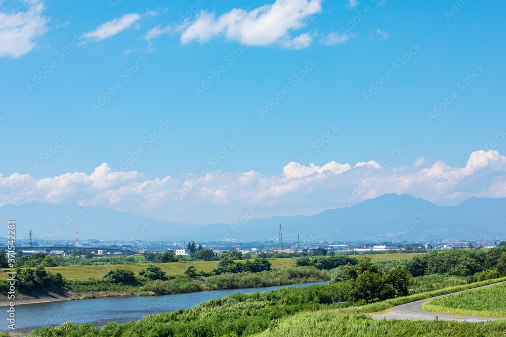 (山梨県ｰ風景)富士川から見る甲府方面の風景１