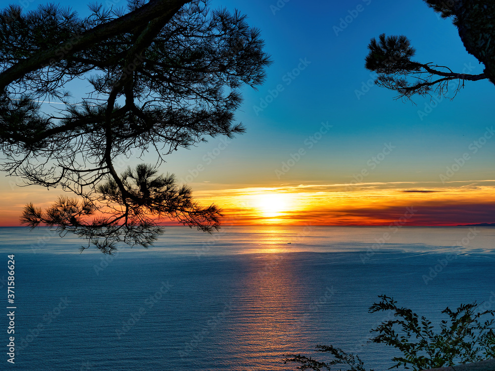 Sunset on the gulf of La Spezia from Campiglia Tramonti