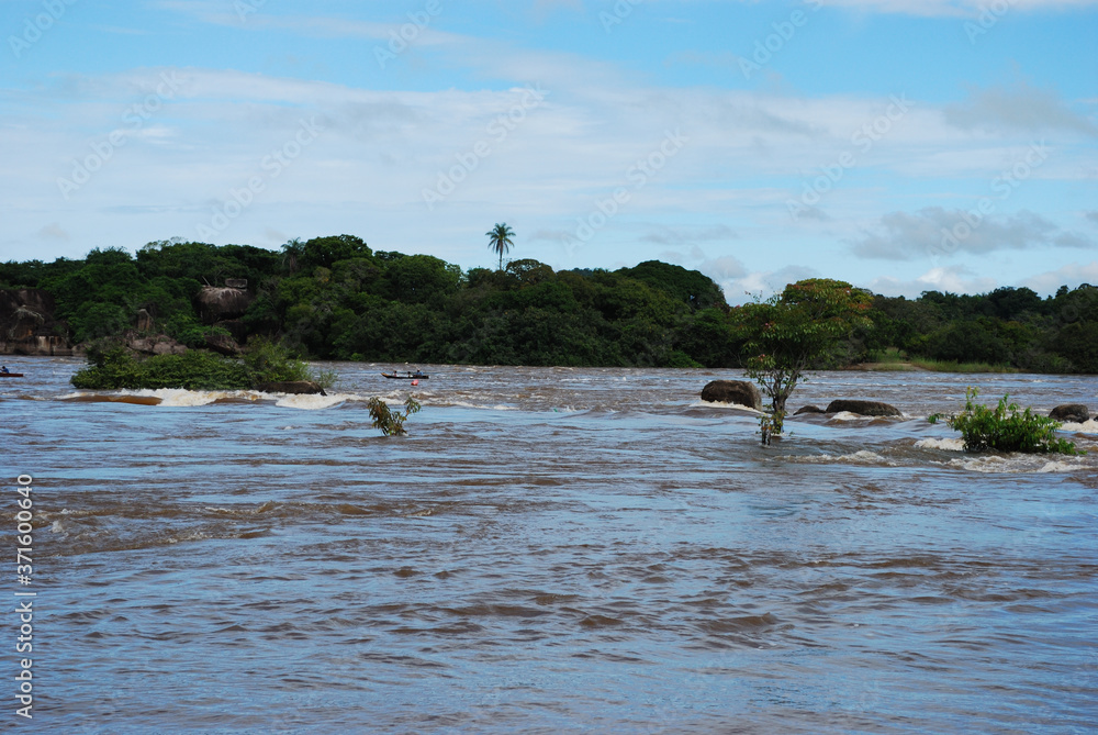 Fototapeta premium Rio Orinoco, Puerto Ayacucho, Estado Amazonas Sur de Venezuela