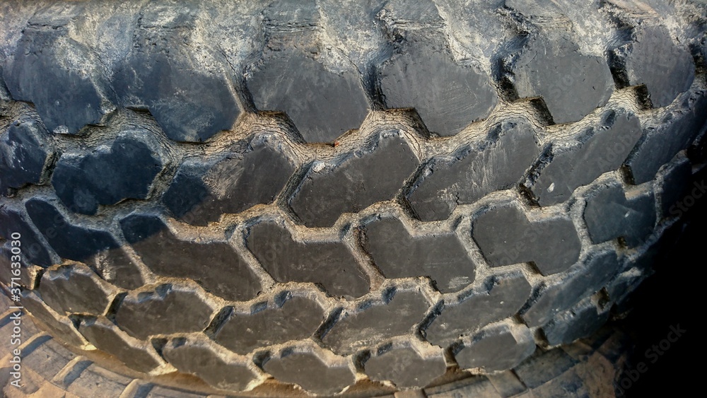 The texture of the truck wheels that have been damaged The texture of the truck wheels that have been damaged