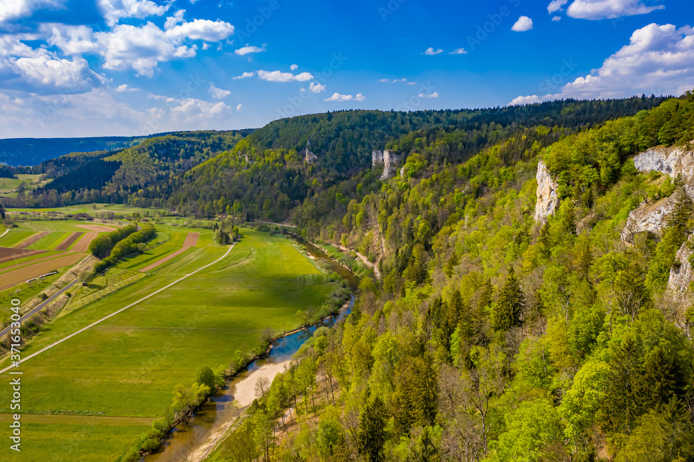 Die Donau aus der Luft - Landschaften entlang der Donau Die Donau aus der Luft - Landschaften entlang der Donau