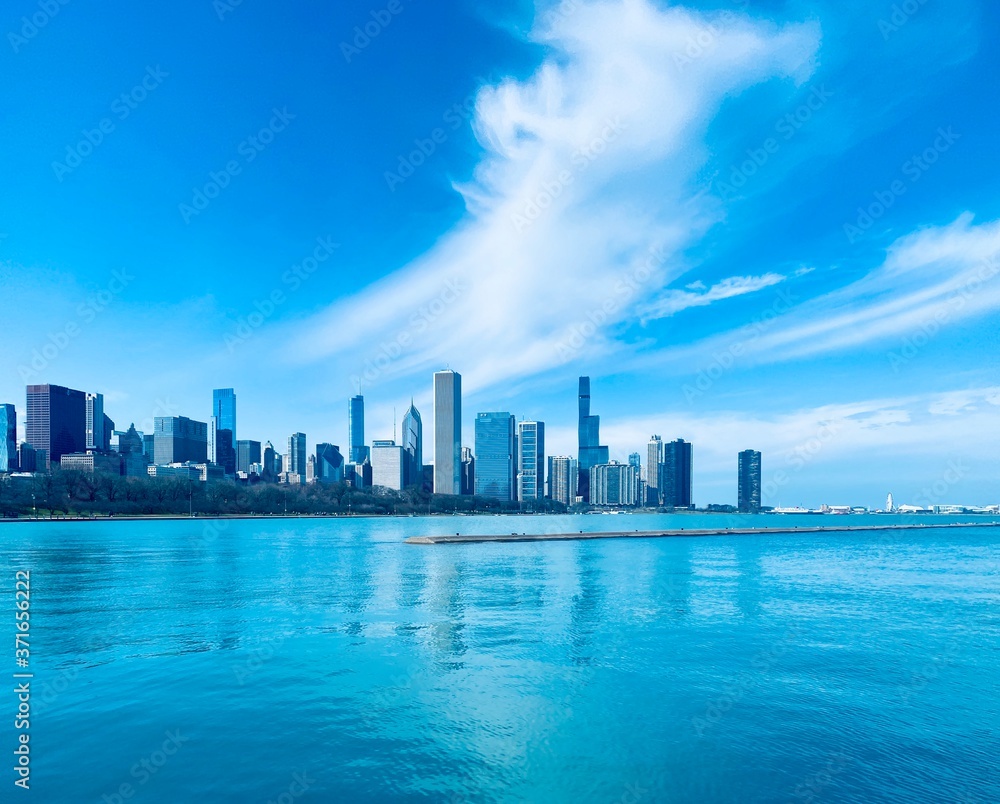 Fototapeta premium Spring Chicago Skyline