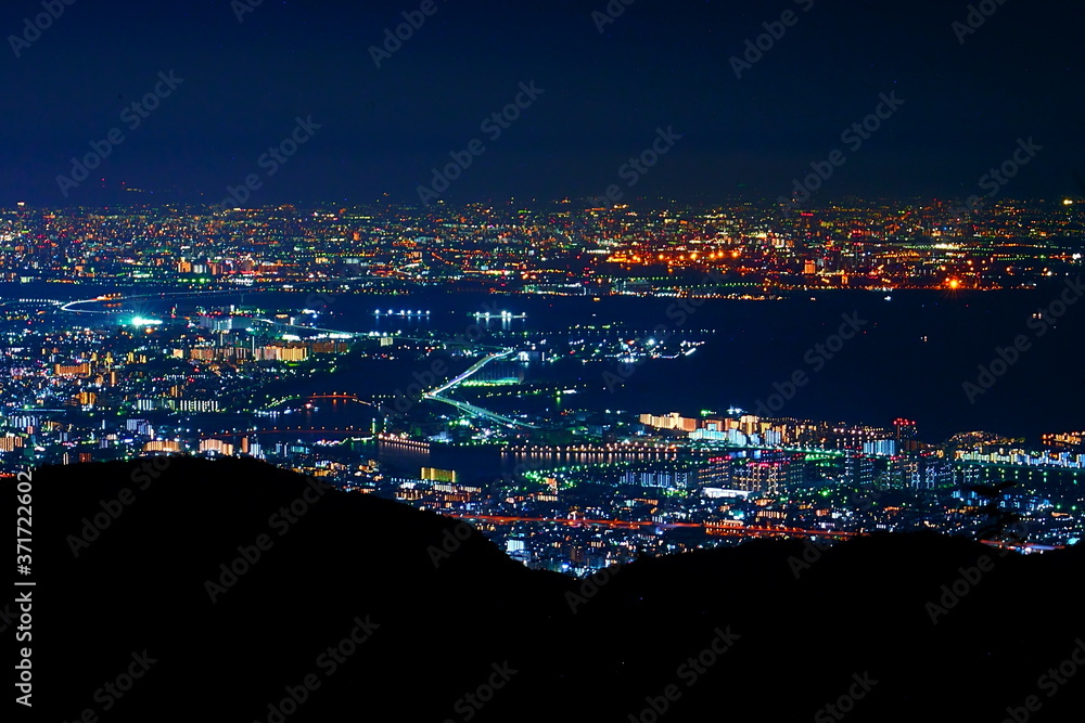 Fototapeta premium 【兵庫県】六甲山から眺める夜景 / 【Hyogo】Night view from Mt. Rokko