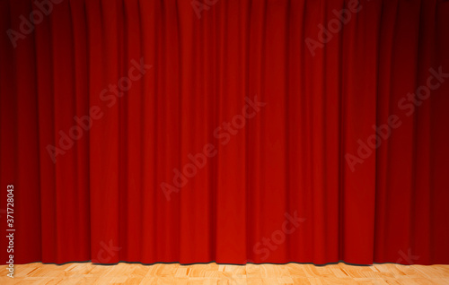 red curtain
