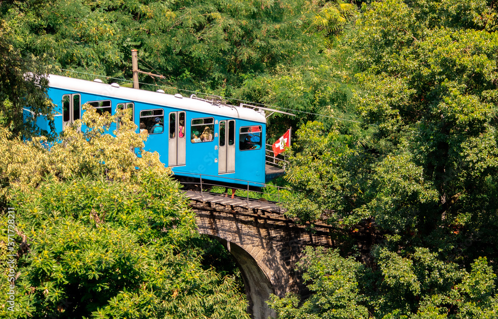 Fototapeta premium Funiculaire suisse