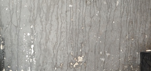 Rainwater flowing grey damaged walls_background