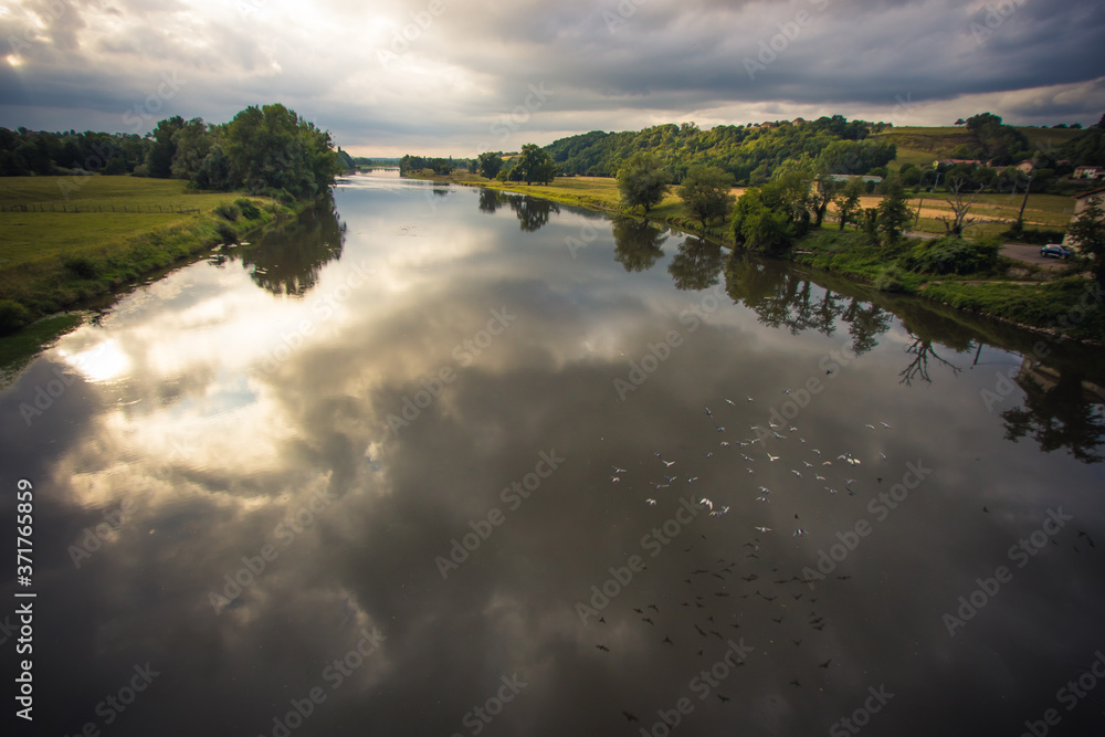 Le fleuve la Loire à Iguerande