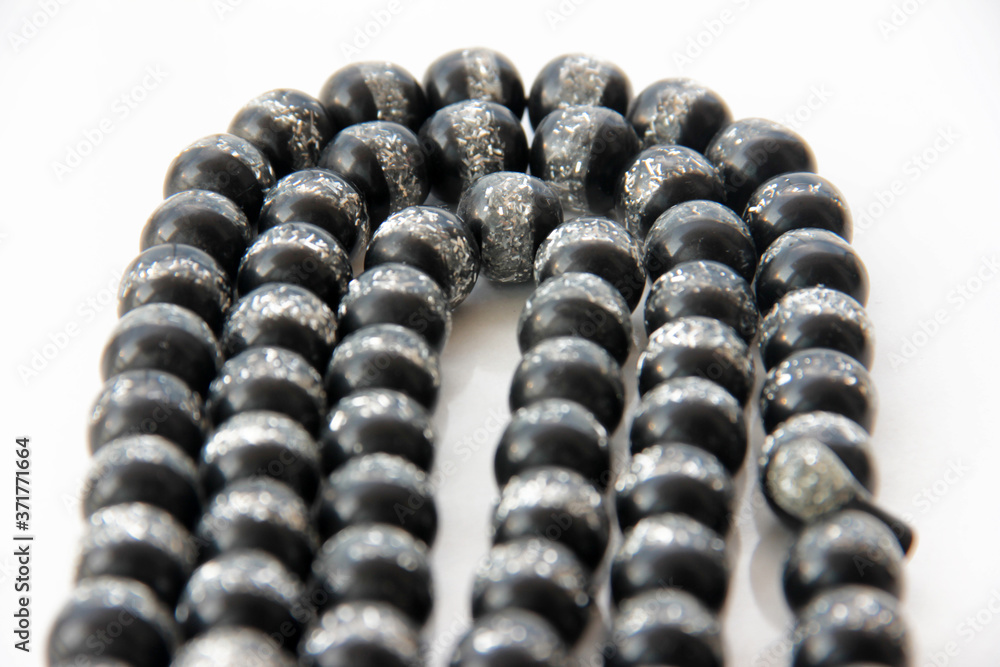 modern, stylish and stylish jewelry modern, stylish and stylish jewelry