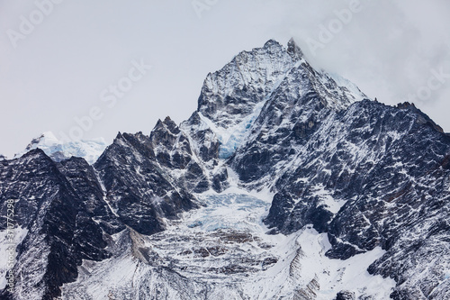 Thamserku mountain, Everest region in Nepal © saiko3p