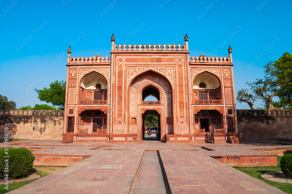 Tomb of Itimad-ud-Daulah in Agra