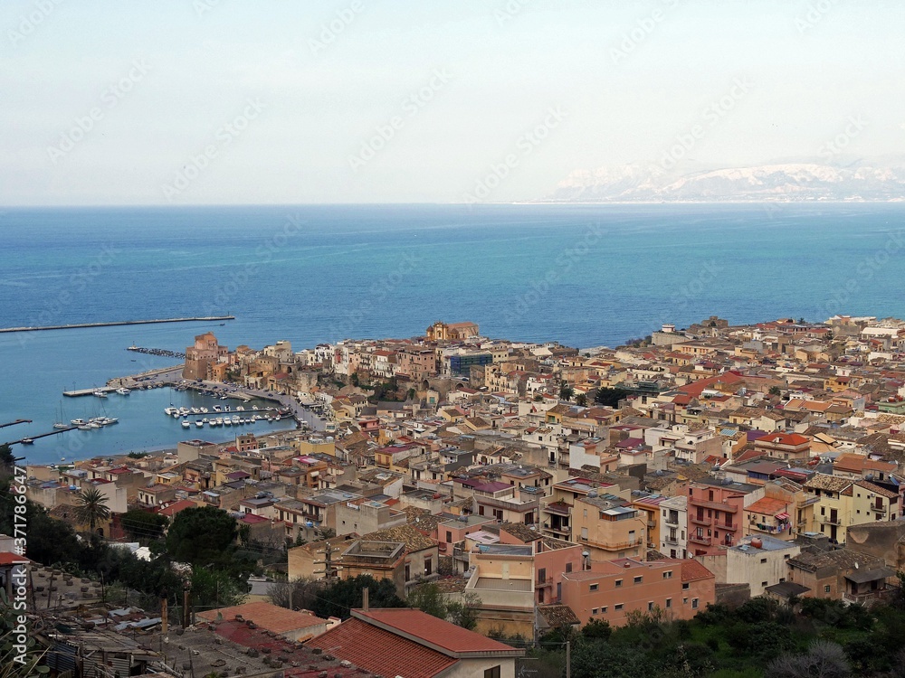 View of Castellammare del Golfo, with Arab-Norman castell, Province of Trapani, Sicily, Italy