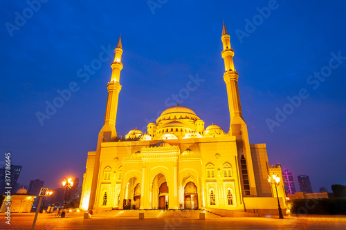 Photography Al Noor Mosque in Sharjah