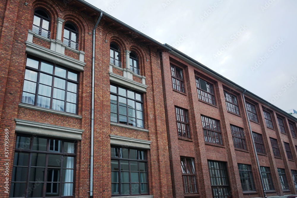 Fototapeta premium old brick building