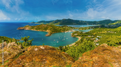 Cuadro en lienzo A panorama view from Shirley Heights viewpoint down into Freemans Bay on the coa