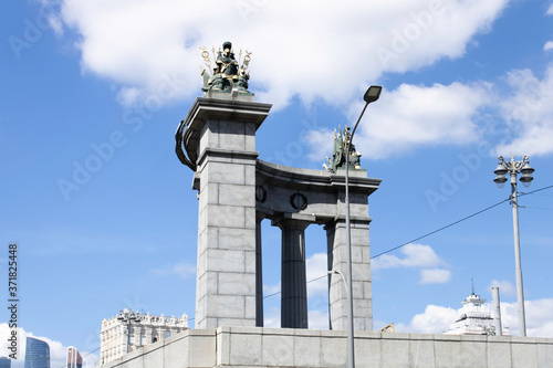 Moscow. 08. August 2020. Colonnade of the Borodino bridge. The view from the road. Shadow