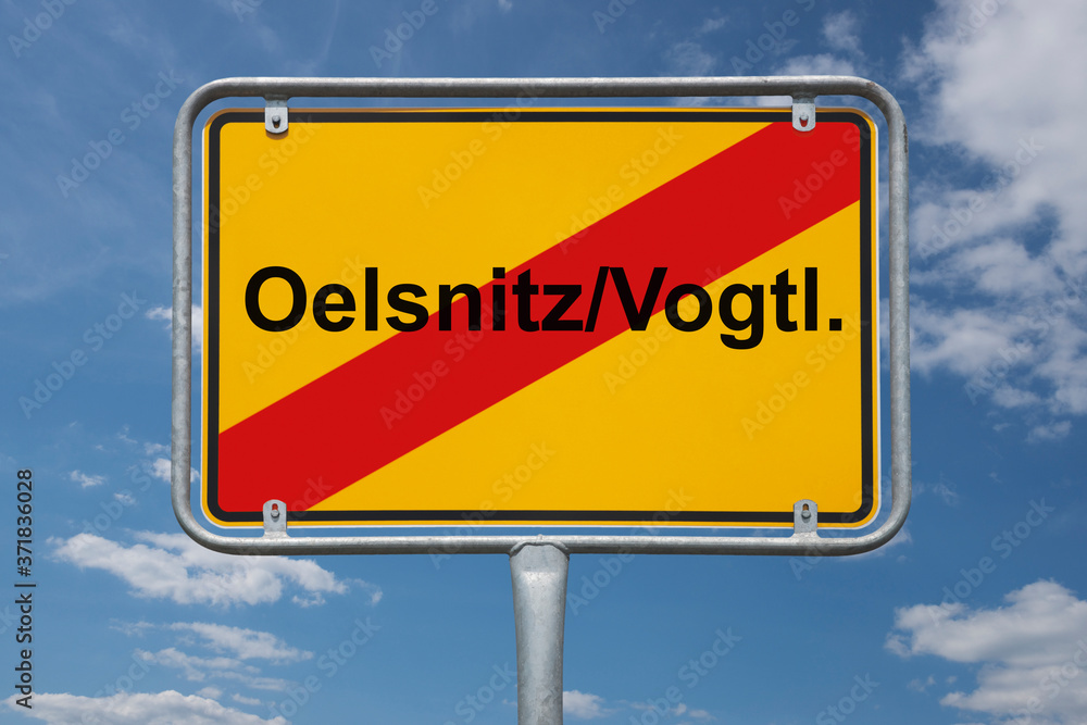 Fototapeta premium Ortstafel Oelsnitz/Vogtl.; Vogtland