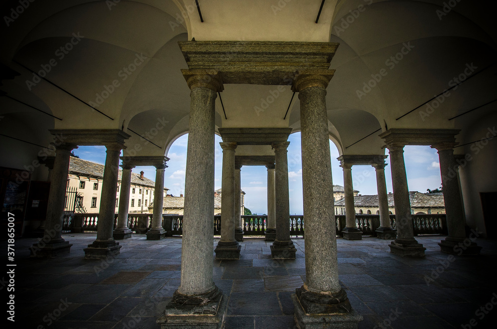 architettura - colonne - costruzione - colonnato 
