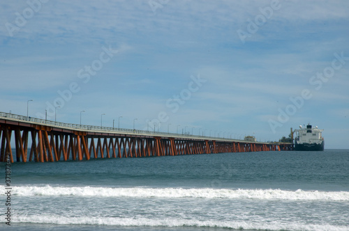 puerto de quinteros chile planta de gnl carga de gnl