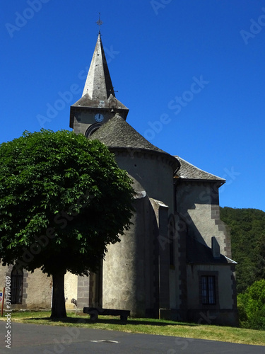 Eglise Saint Ferreol de Murol photo