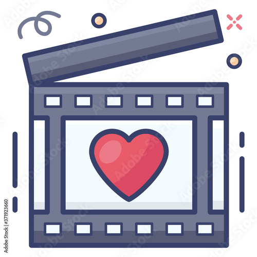 
Heart inside clapperboard depicting love movie 
