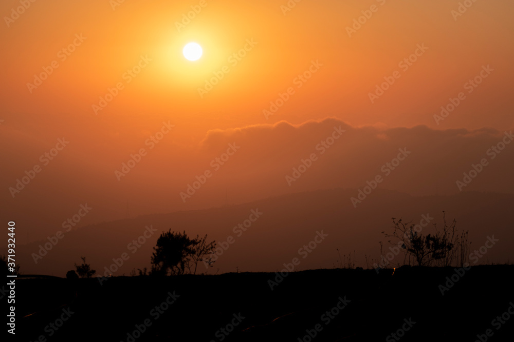 Sunset ocean horizon sky clouds sunset landscape