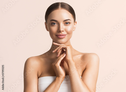 Healthy skin woman natural make up beauty face closeup photo