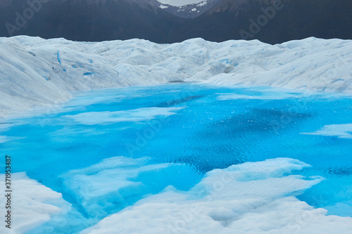 lago en el Glaciar Perito Moreno, Argentina