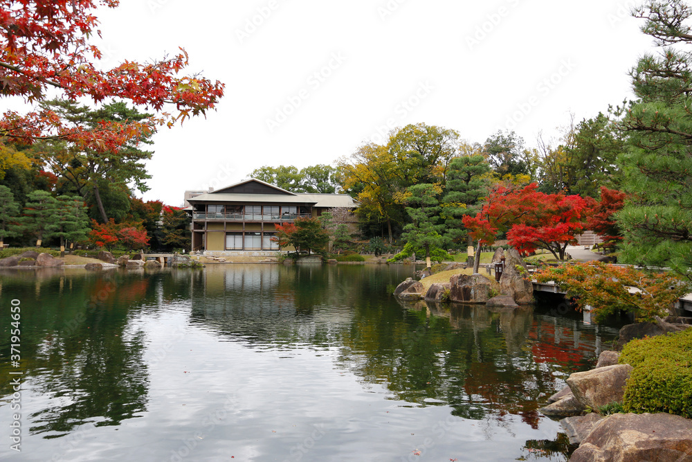 名古屋徳川園の紅葉風景 名古屋徳川園の紅葉風景