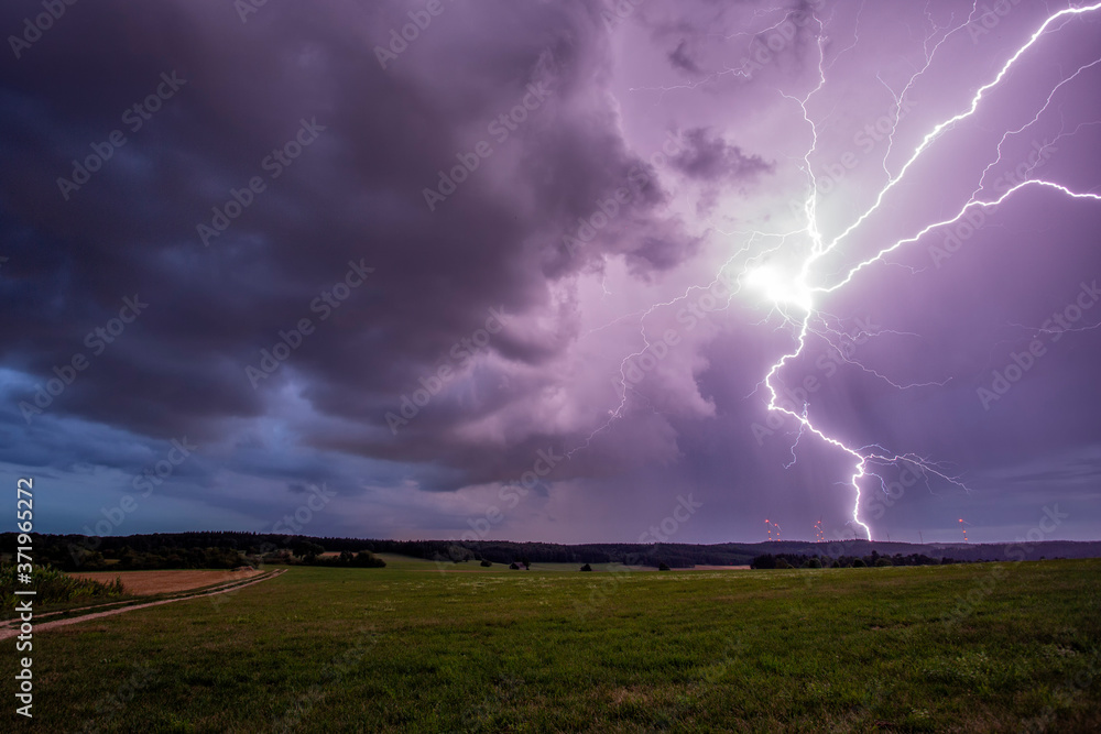 Gewitter mit Blitz 