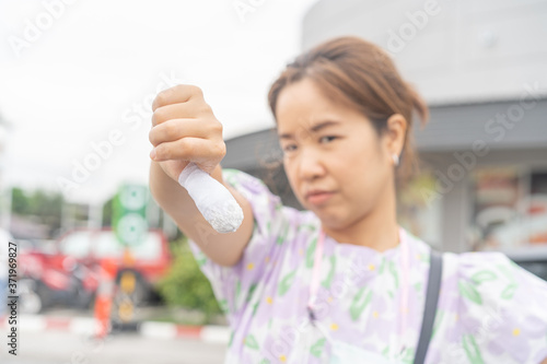 The injured woman is unhappy with her accident insurance.