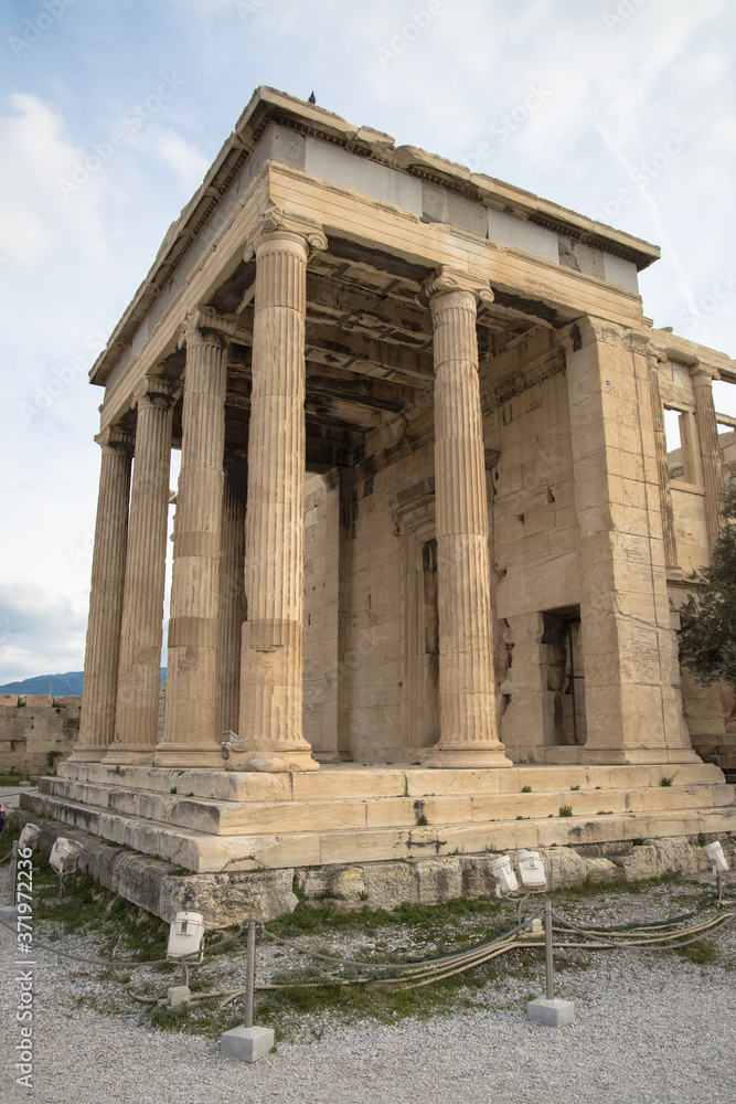 Fototapeta premium Views of the Erechtheion Temple on the Acropolis, Athens, Greece