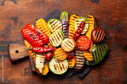 Grilled vegetables with spices and herbs