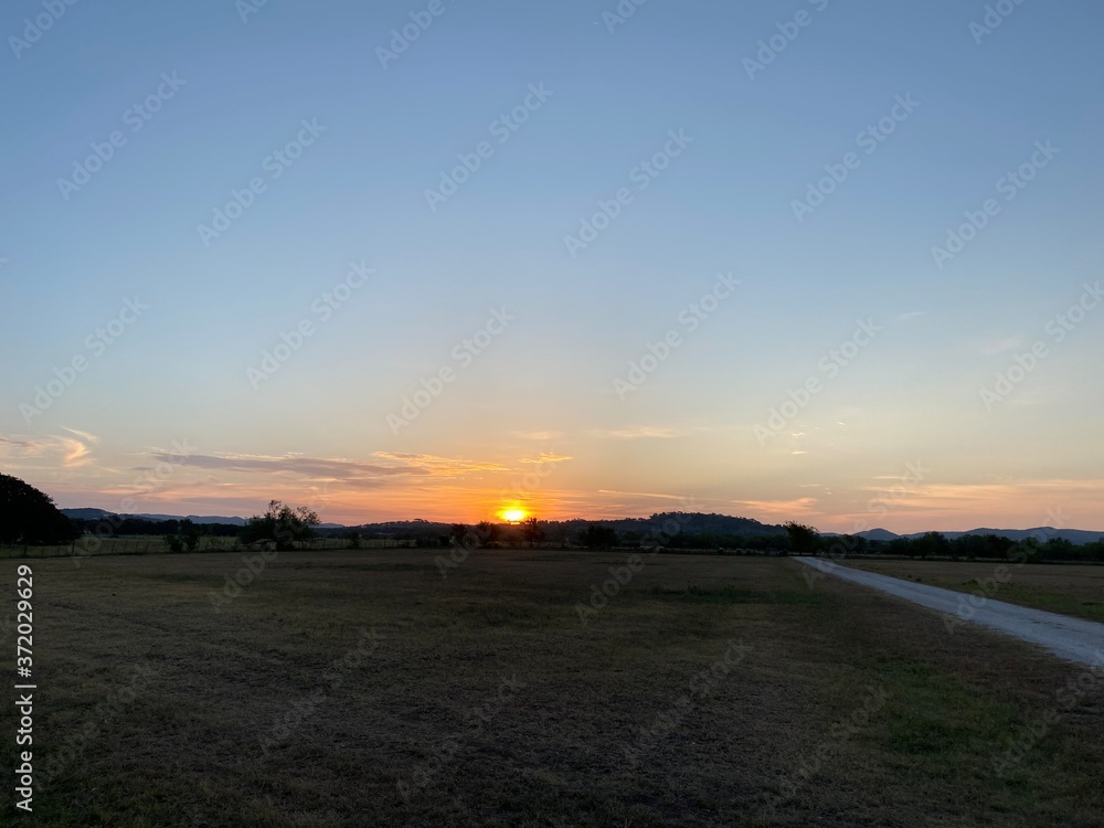 Utopia Texas sumer sunrise morning