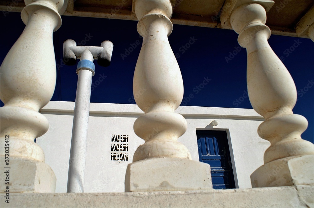 Φωτογραφία Greece, Tinos island, viewof a house at Isternia village.