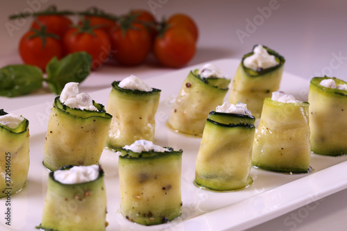 zucchini stuffed with ricotta