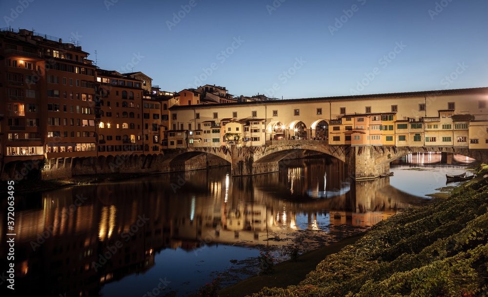 The Ponte Vecchio at night