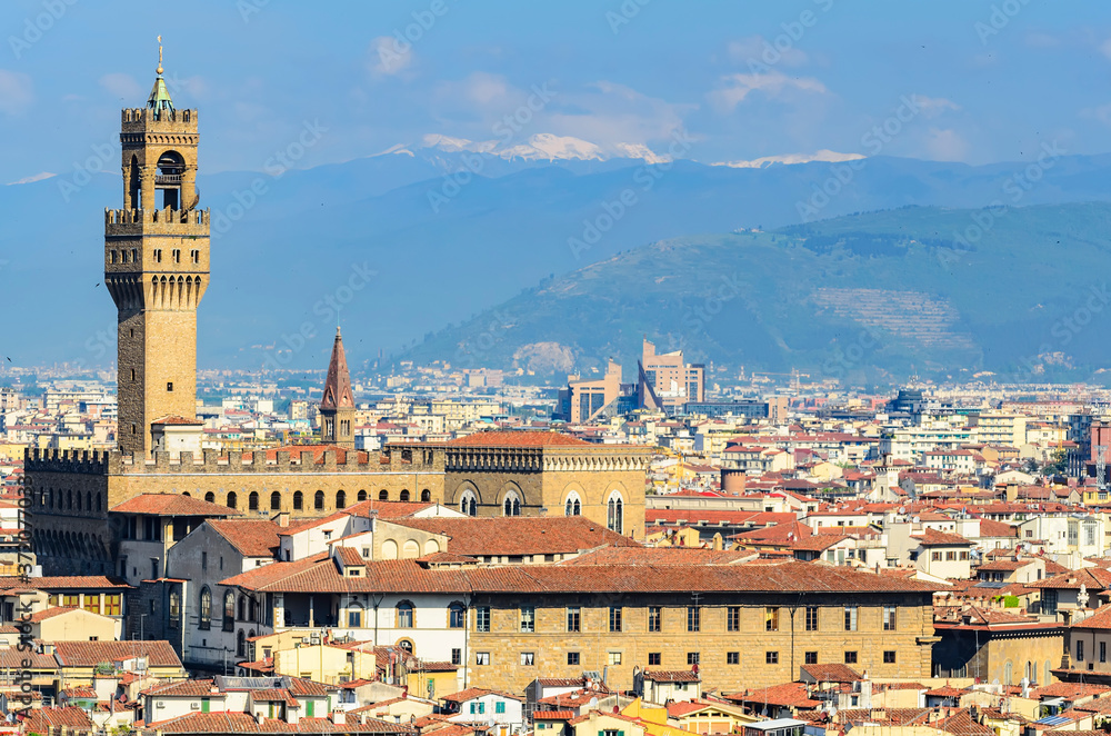 Panoramic view of the historic part of Florence. Palazzo Vecchio (Old Palace) Fortified, 13th-century palace lavishly decorated chambers & ornate courtyards. Florence, Italy