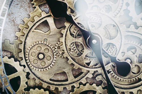 Mécanisme en métal d'une horloge - Roues d'horlogerie	