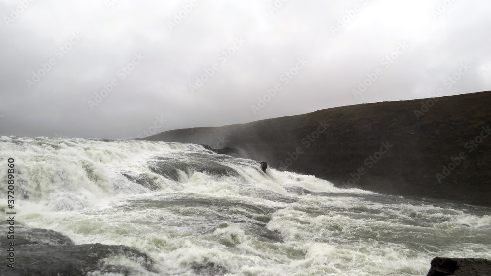 Fototapeta premium Wasserfall Island