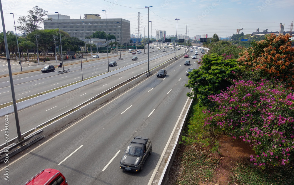 flow of vehicles on the marginal Tiete freeway in Sao Paulo, Brazil flow of vehicles on the marginal Tiete freeway in Sao Paulo, Brazil