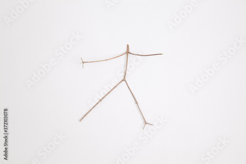 Zweig formt ein tanzendes Männchen © tobiasott