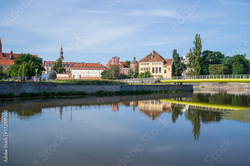 Fototapeta Naklejka Na Ścianę i Meble -  Cityscape of Wroclaw, the historical capital of Lower Silesia.